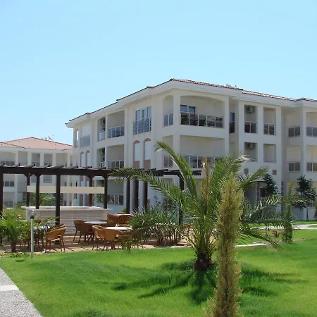Beautiful At Four Seasons, Ilica, Side - 2 Bedrooms, 3 Balconies *